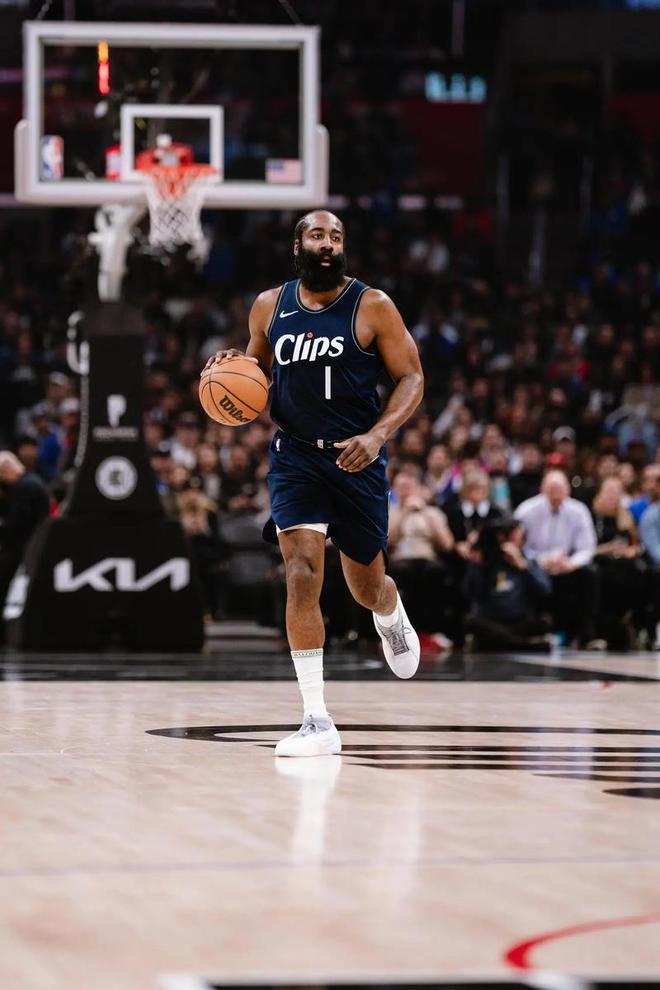 哈登创历史纪录：连续17年进季后赛冲击千胜目标